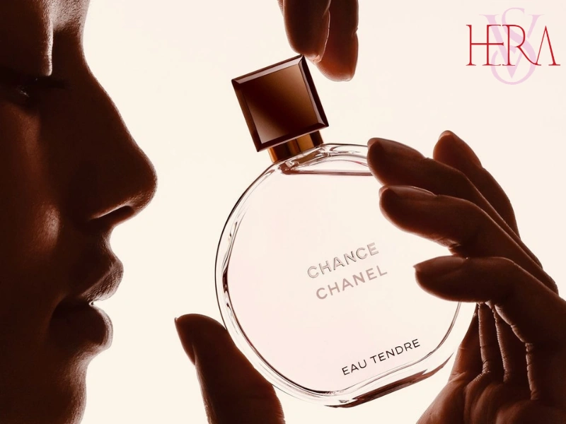 عطر زنانه پرطرفدار و پرفروش
